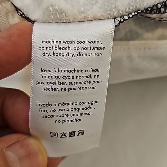 - Onia Men's Calder 7.5 inch Print Swim Trunk SZ. 32 - Picture 12 of 13